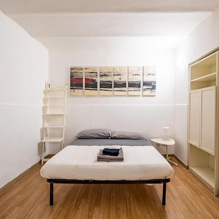 Quintino Apartment Bari Esterno foto