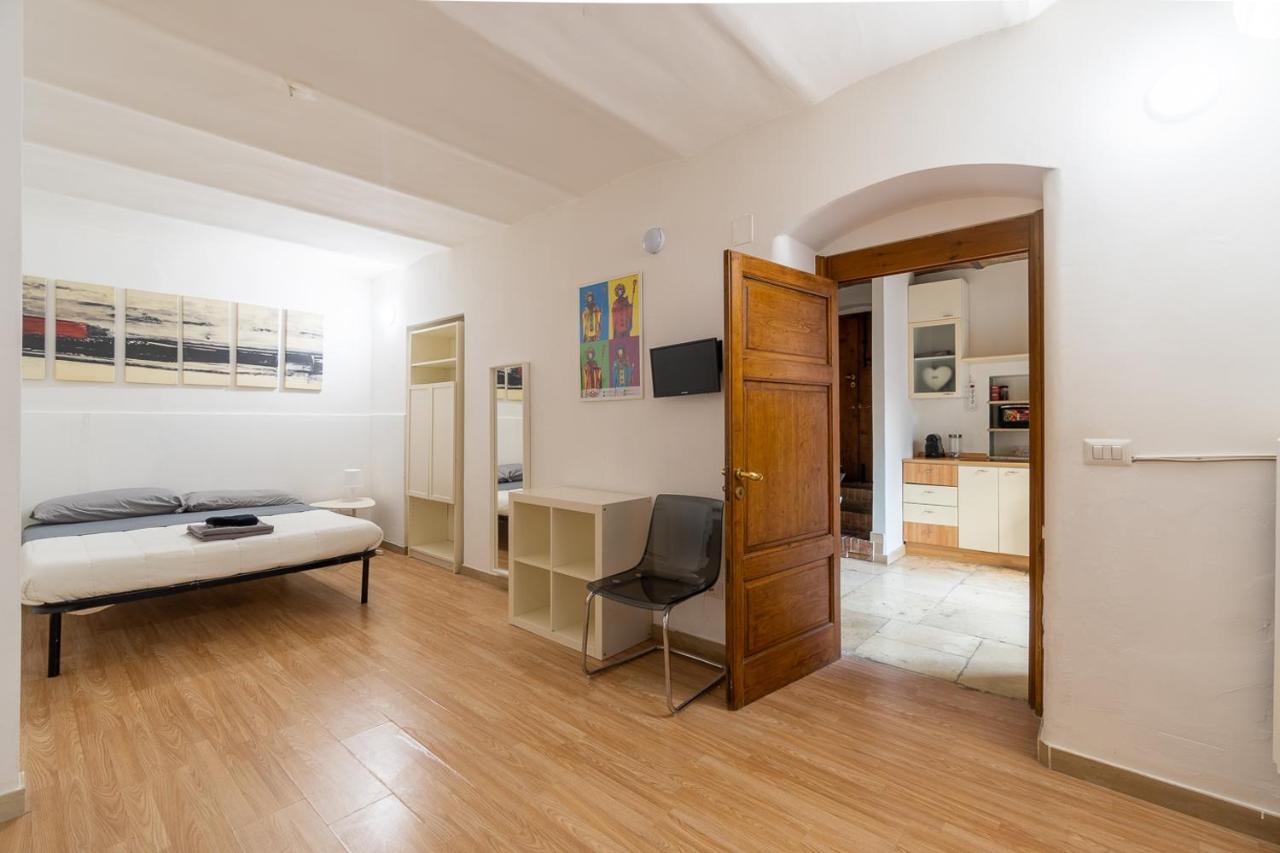 Quintino Apartment Bari Esterno foto